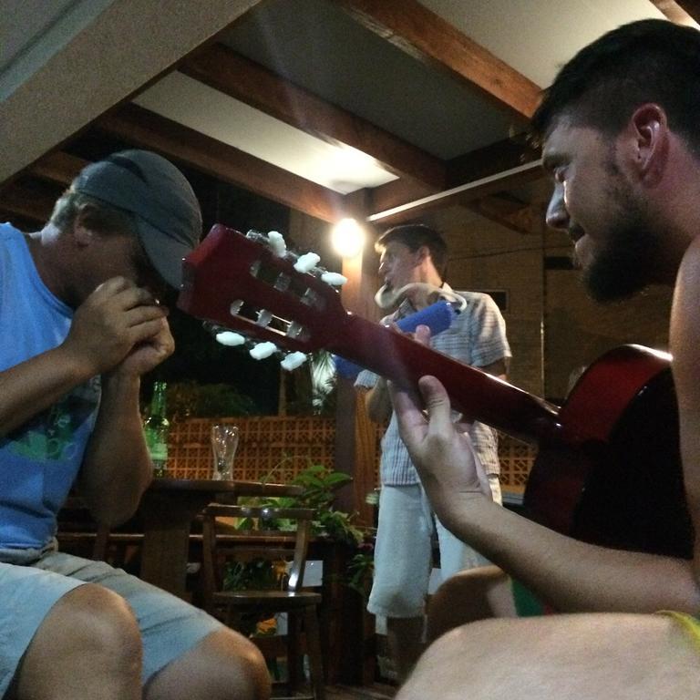 Hostel Toca Da Moreia بومبينهاس المظهر الخارجي الصورة